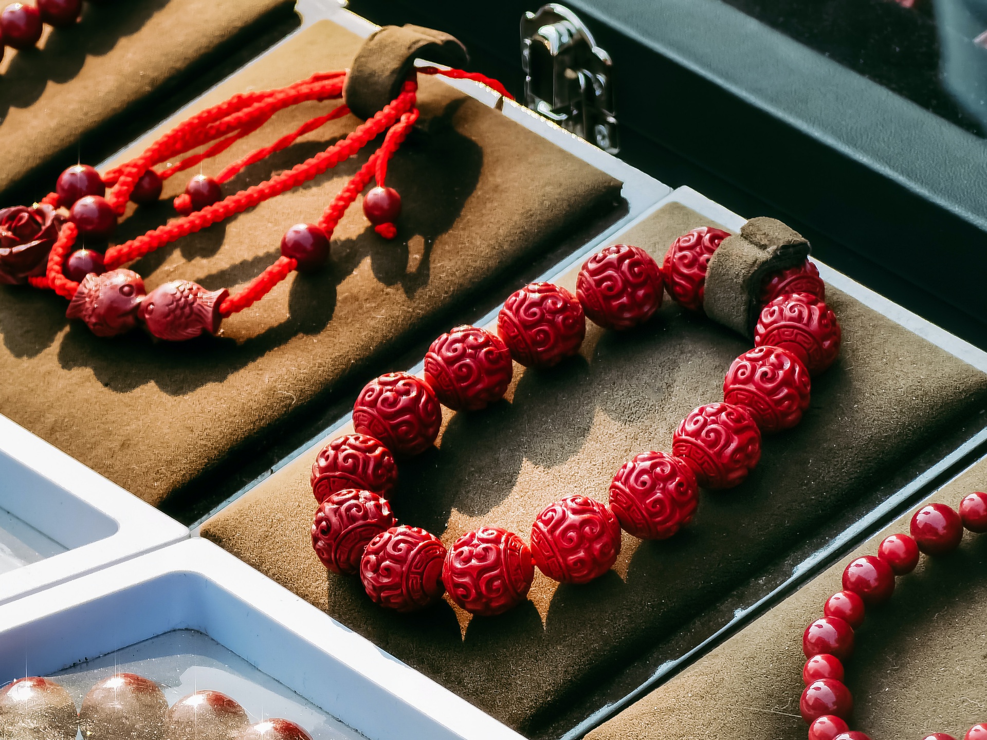 北京小程序開發(fā)，文玩類小程序開發(fā)，搭建交流分享平臺